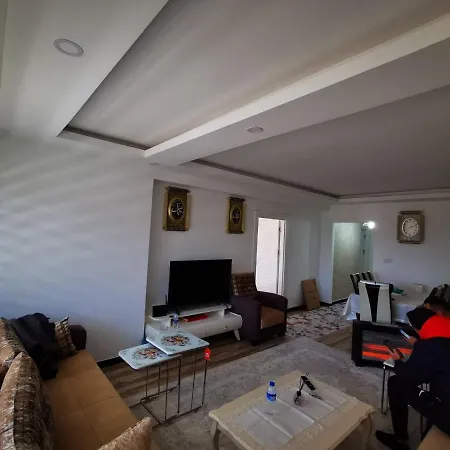 Lovely Two Bedrooms With Lovely Kitchen And Balcon Apartamento *